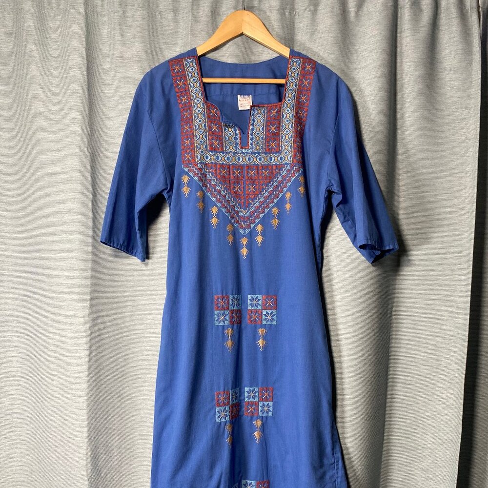 100% Pure Egyptian Cotton Egyptian Dress	Medium
